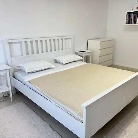 Apartment Madalina *