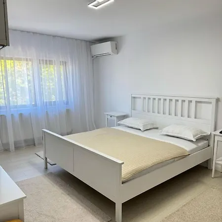 Apartment Madalina Constanta